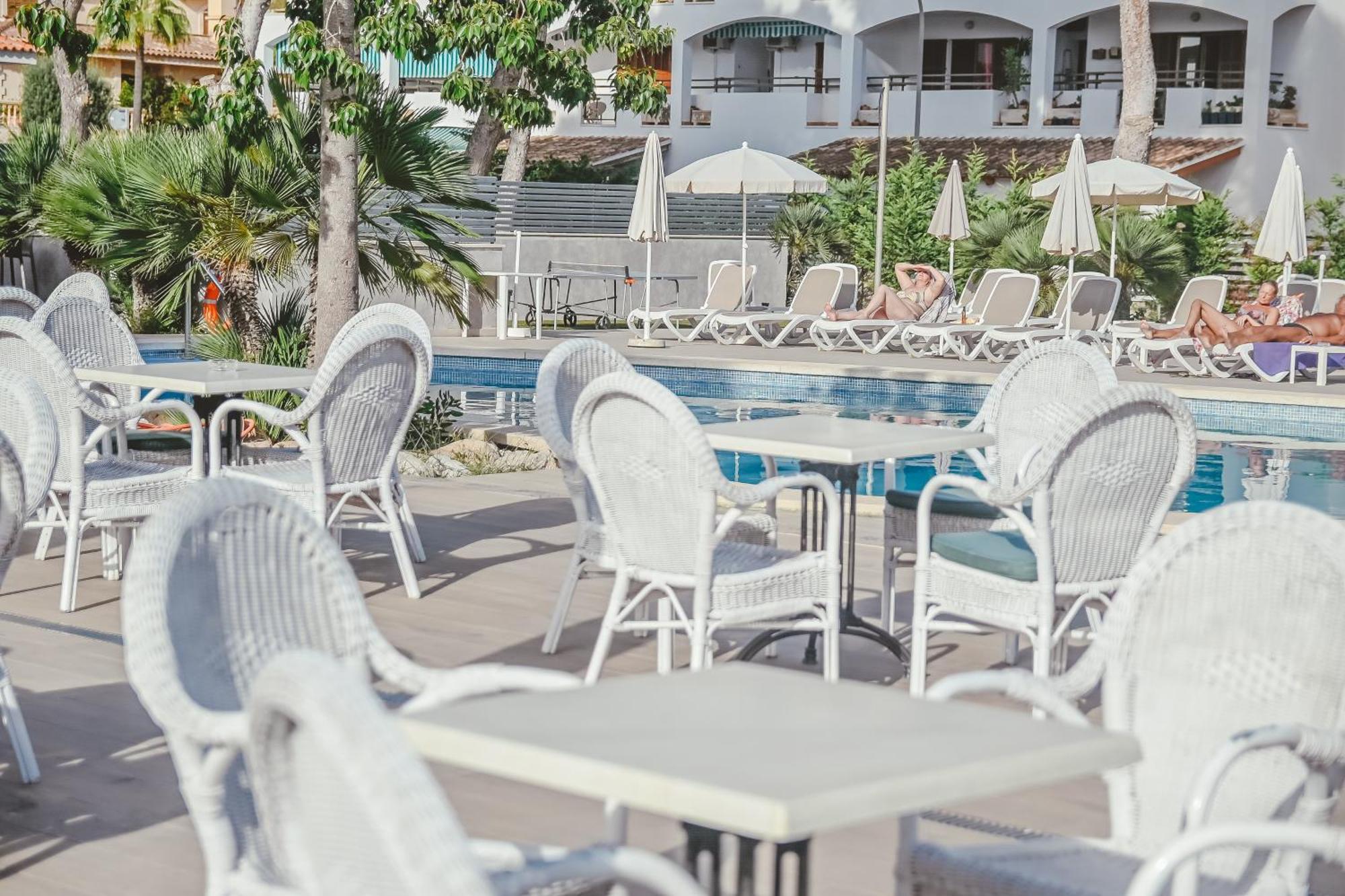 Hotel Lliteras Кала-Ратхада Екстер'єр фото